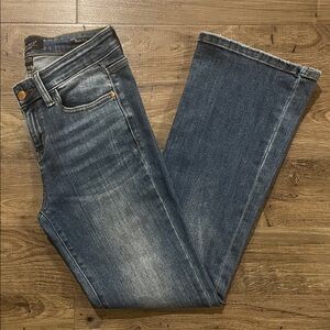 Judy Blue Boot Cut Jeans in Medium Blue